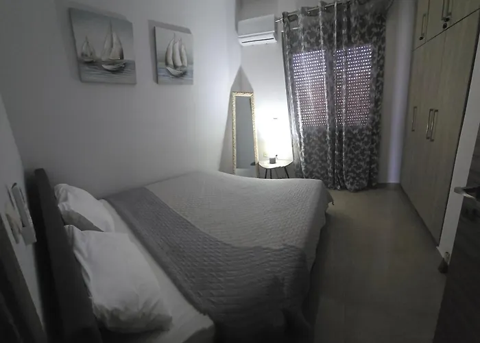 Odyssea Seaside Apartment With Sea View And Pool