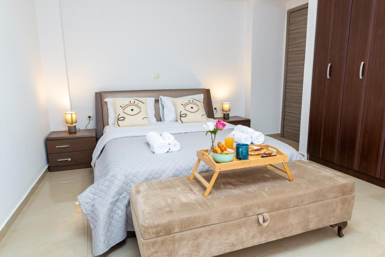 Odyssea Seaside With Sea View And Pool Apartment