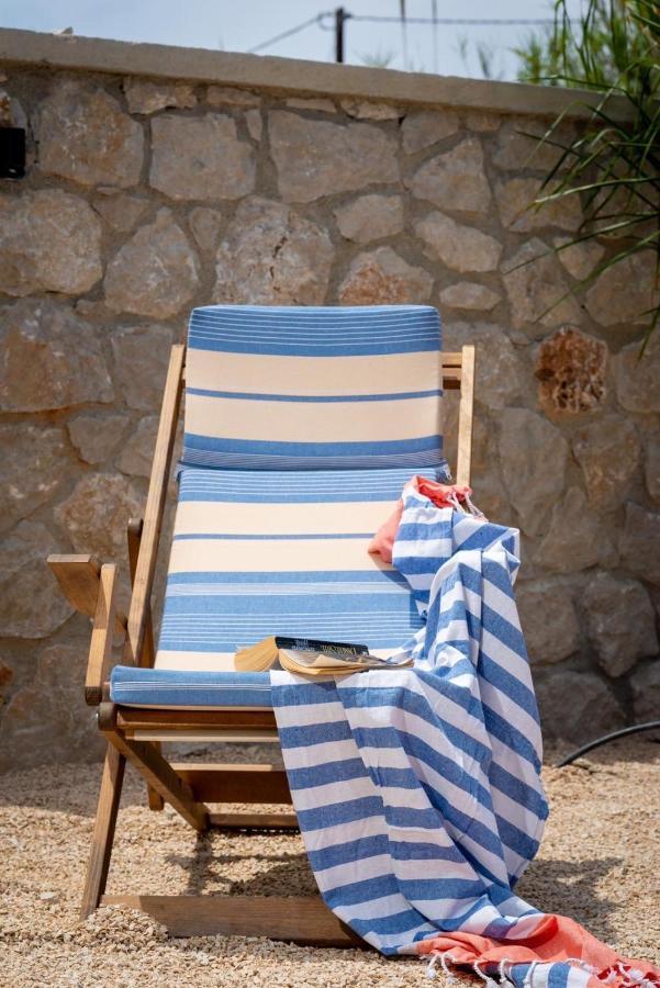 Odyssea Seaside With Sea View And Pool