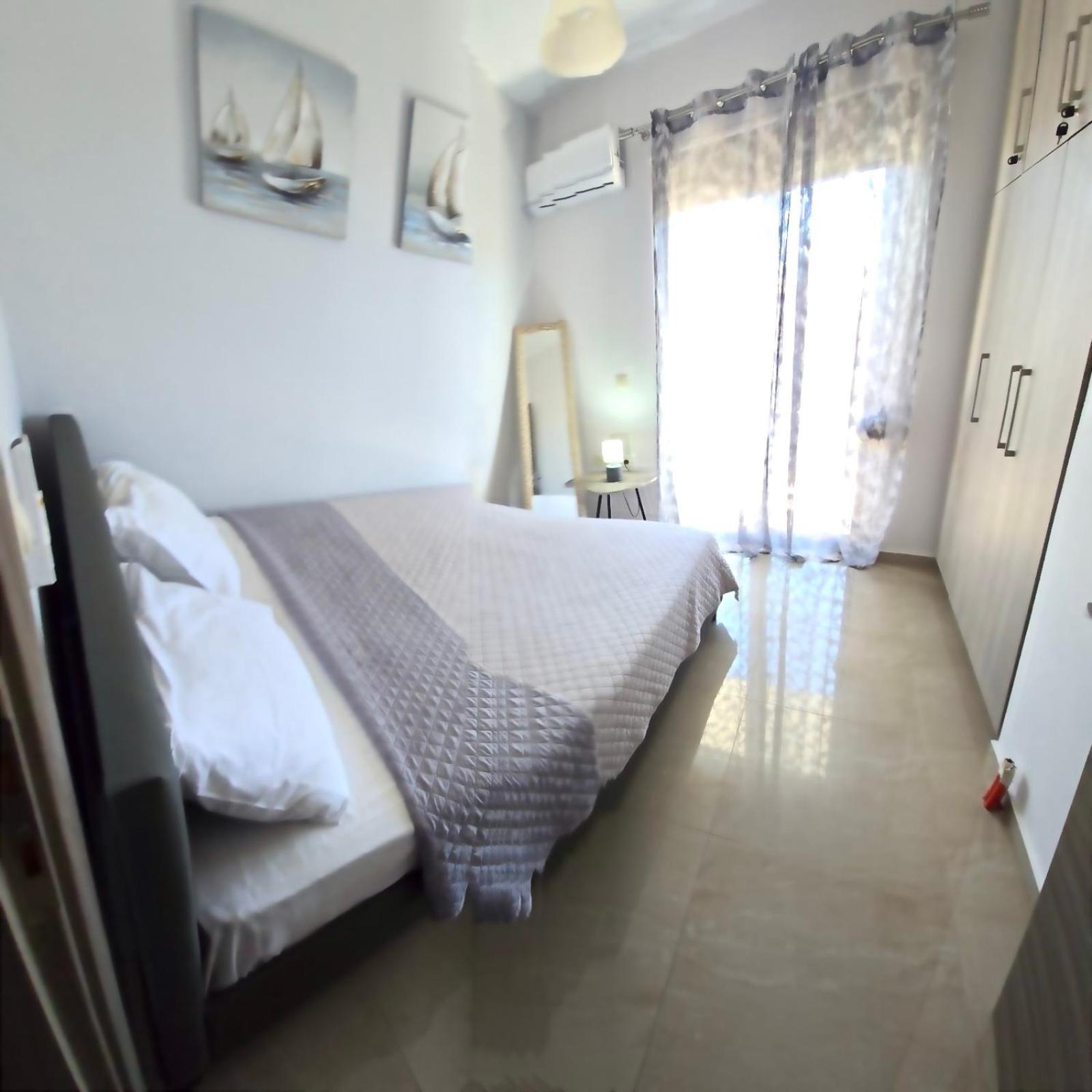 Odyssea Seaside With Sea View And Pool Apartment